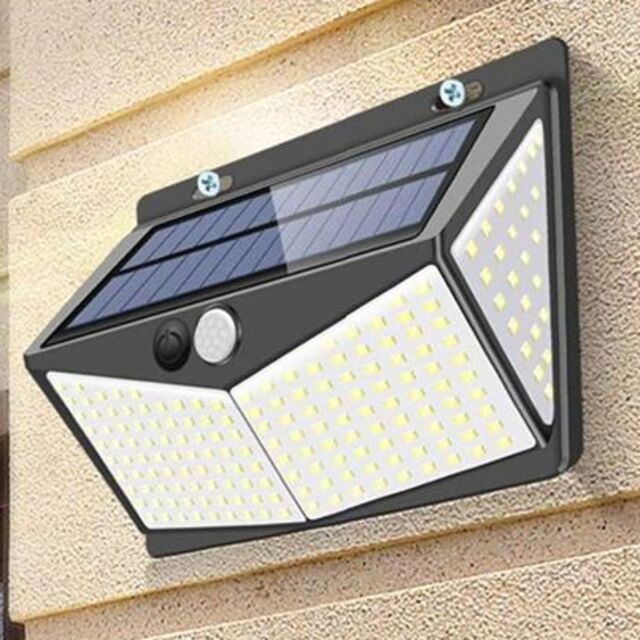 ソーラー式　センサーライト　 インテリア/住まい/日用品のライト/照明/LED(その他)の商品写真