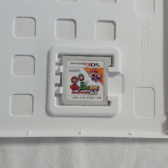 ニンテンドー3DS(ニンテンドー3DS)のマリオ＆ルイージRPG ペーパーマリオMIX 3DS エンタメ/ホビーのゲームソフト/ゲーム機本体(携帯用ゲームソフト)の商品写真