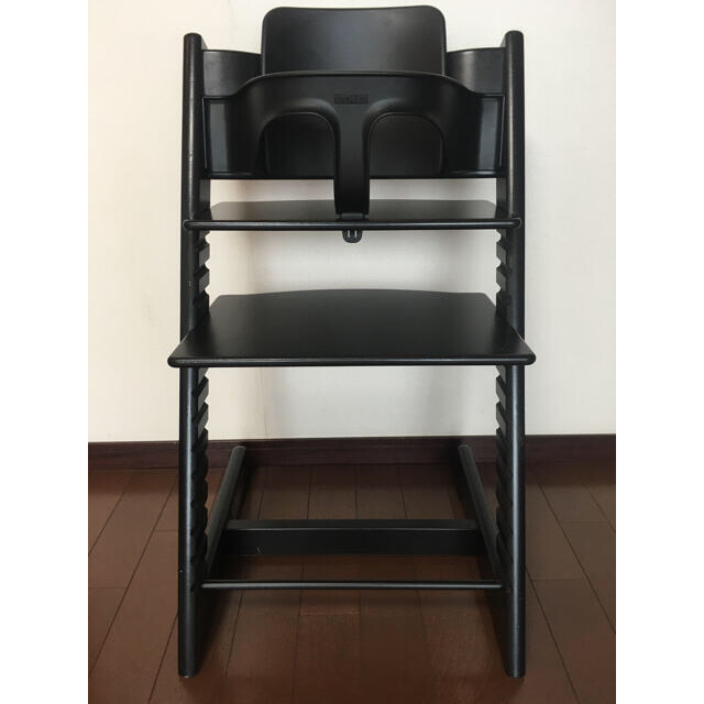 ストッケ トリップ トラップ トレー付き ブラック ストッケ トリップ トラップ トレー付き ブラック