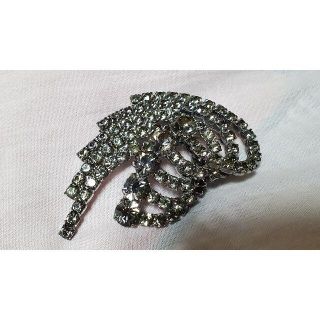 ドルチェ&ガッバーナ(DOLCE&GABBANA) ブローチ/コサージュの通販 26点