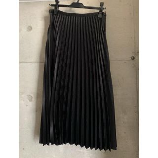 ザラ(ZARA)の美品 ZARA ザラ プリーツスカート ブラック(ロングスカート)