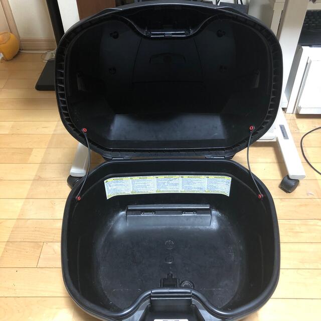 GIVI モノロックケース  BLADE 37L