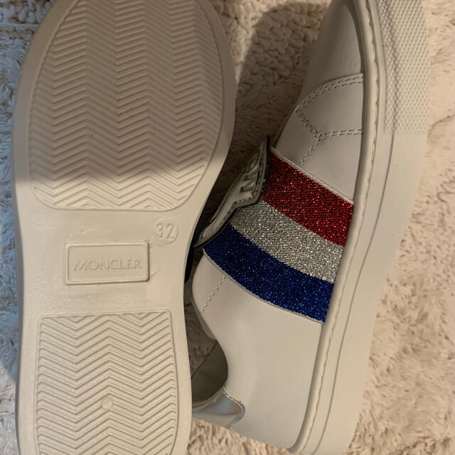 安いSALE MONCLER - 新品未使用MONCLER キッズスニーカーの通販 by