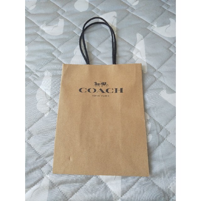 COACH(コーチ)のCOACH コーチ 紙袋　新品未使用 レディースのバッグ(ショップ袋)の商品写真
