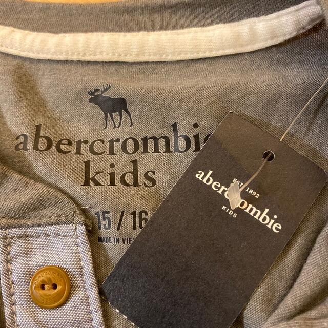 Abercrombie&Fitch(アバクロンビーアンドフィッチ)のabercrombieTシャツ新品タグ付き キッズ/ベビー/マタニティのキッズ服男の子用(90cm~)(Tシャツ/カットソー)の商品写真