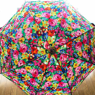 ケンゾー 花柄 日傘/雨傘の通販 14点 | KENZOのレディースを買うならラクマ