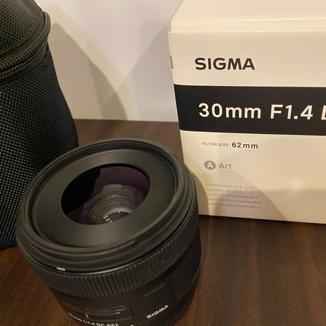 SIGMA 30mm F1.4 DC[キャノンマウント] レンズ(単焦点)