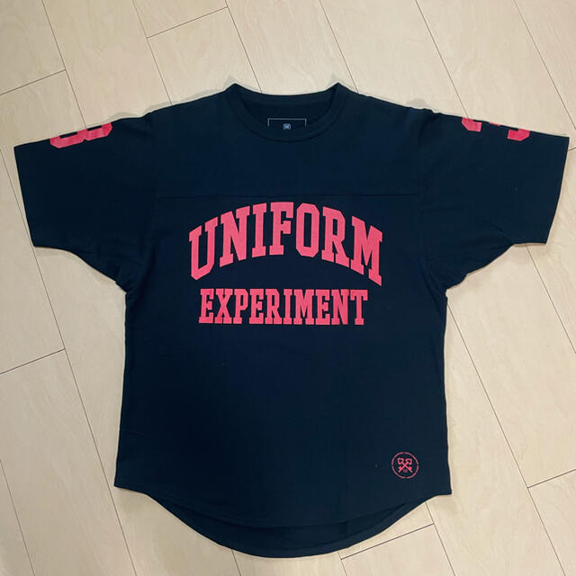 uniform experiment(ユニフォームエクスペリメント)のuniform experiment NUMBERINGFOOTBALL TEE メンズのトップス(Tシャツ/カットソー(半袖/袖なし))の商品写真