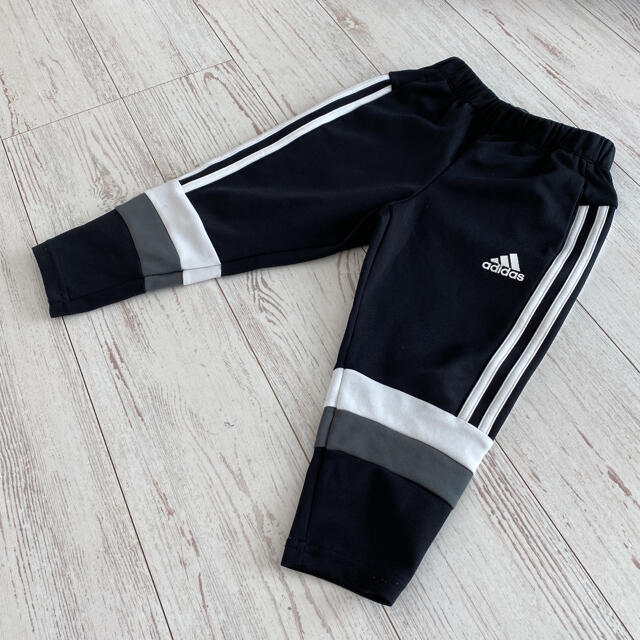 adidas(アディダス)のマキ様専用アディダス　ジャージ キッズ/ベビー/マタニティのキッズ服男の子用(90cm~)(パンツ/スパッツ)の商品写真