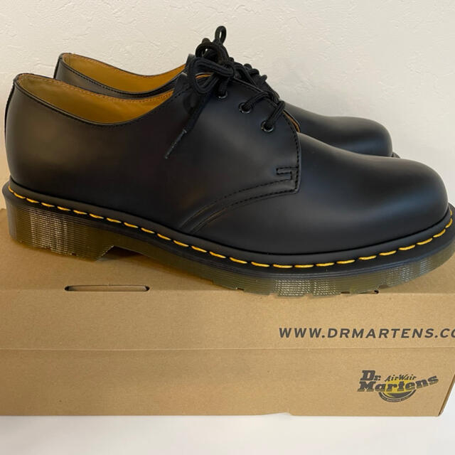 Dr.Martens(ドクターマーチン)の【新品未使用】Dr.Martens ドクターマーチン 3ホールシューズ UK10 メンズの靴/シューズ(ブーツ)の商品写真