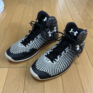 アンダーアーマー(UNDER ARMOUR)の最終値下げ！！アンダーアーマー　ハイカット　スニーカー(スニーカー)