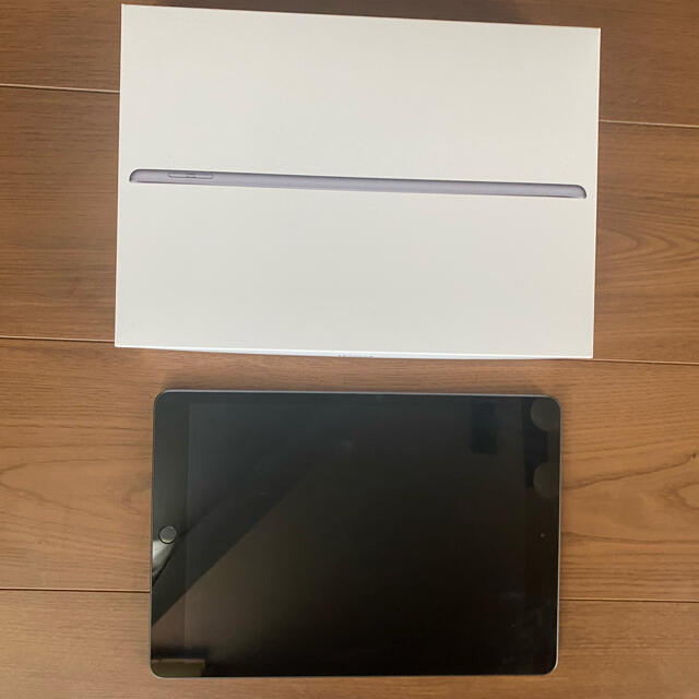 第7世代　iPad 32GB Wi-Fi 美品