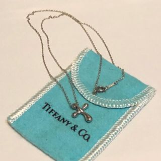 ティファニー(Tiffany & Co.)のTiffanyのクロスネックレス(ネックレス)
