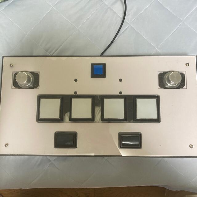 SDVXコントローラーSVSE5 静音化加工済み(天板無し) SDVXコントローラーSVSE5 静音化加工済み(天板無し)