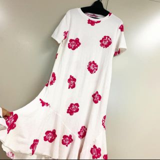 ザラ(ZARA)のZARA 花柄ワンピース(ひざ丈ワンピース)