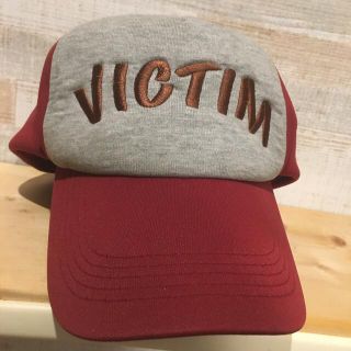 ヴィクティム(VICTIM)のVICTIM  キャップ(キャップ)