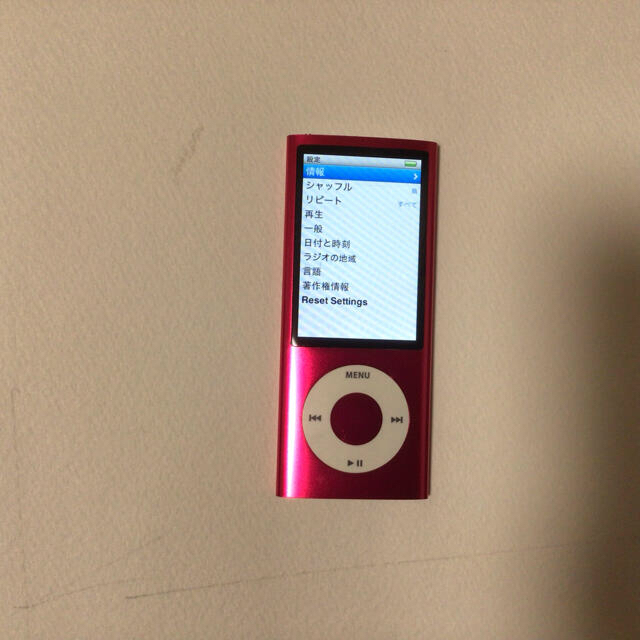 Apple(アップル)のiPod nano 5世代　8GB ピンク-22 作動品 スマホ/家電/カメラのオーディオ機器(ポータブルプレーヤー)の商品写真