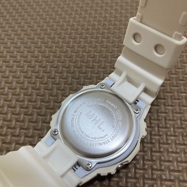 MARGARET HOWELL(マーガレットハウエル)のMHL. G-SHOCK DW-5600VT 3229 メンズの時計(腕時計(デジタル))の商品写真