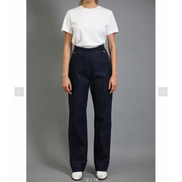 UNITED ARROWS(ユナイテッドアローズ)の専用loeff デニムランチパンツ　navy レディースのパンツ(デニム/ジーンズ)の商品写真