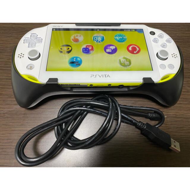 PlayStation Vita 本体 (PCH-2000ZA13)ゲームソフト/ゲーム機本体