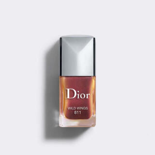 ディオール(Dior)のDior ディオールヴェルニ 限定 811 新品(マニキュア)