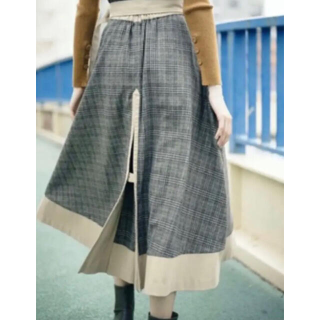 Ameri VINTAGE(アメリヴィンテージ)のAmeri CHECK TRENCH SKIRT トレンチスカート レディースのスカート(ロングスカート)の商品写真