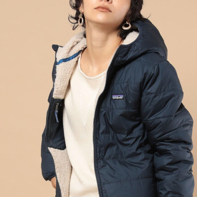 ラスト1☆本日発送！新品　Patagonia リバーシブル　フーディ