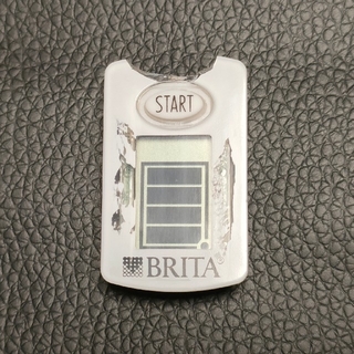 ◆ブリタ　BRITA　液晶インジケータ（白）割れ有り＆塗装剥離有り(浄水機)