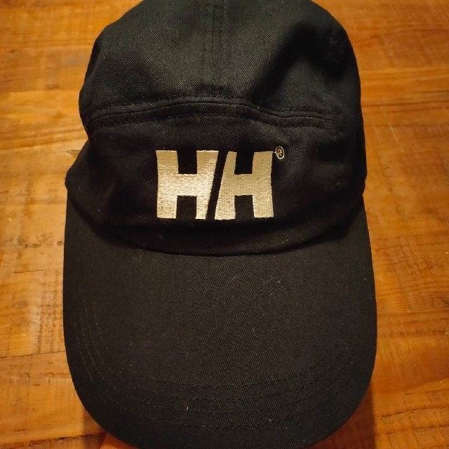 HELLY HANSEN(ヘリーハンセン)のヘリーハンセン　ネイビー　キャップ メンズの帽子(キャップ)の商品写真