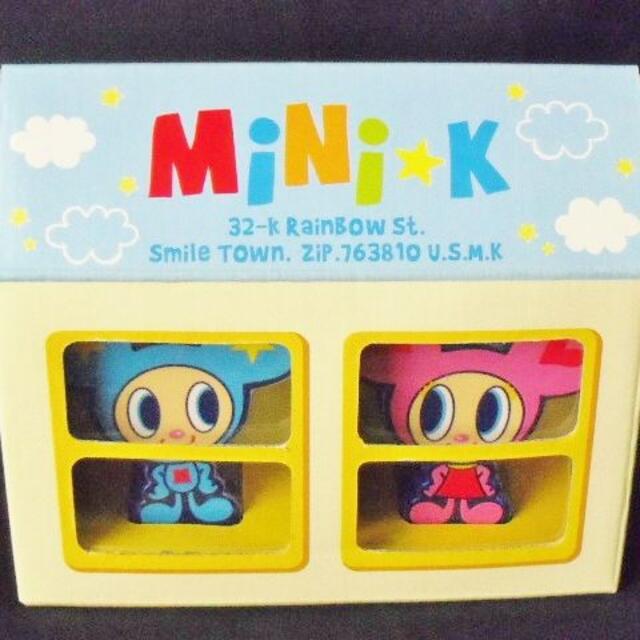 MINI-K(ミニケー)のMINI-K 陶器 ソルト＆ペッパー/ミニケー ミニK ノベルティ 塩コショウ入 エンタメ/ホビーのコレクション(ノベルティグッズ)の商品写真