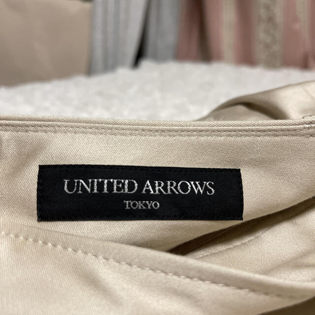 UNITED ARROWS(ユナイテッドアローズ)のUNITED ARROWS ユナイテッドアローズ クロップドパンツ サイズ40 レディースのパンツ(クロップドパンツ)の商品写真