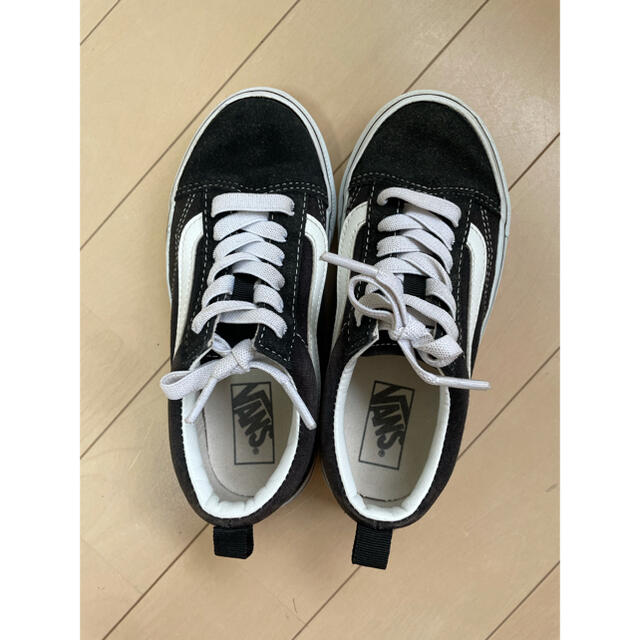 VANS VAULT(バンズボルト)のバンズ オールドスクール 19cm 黒キッズ スニーカー 子供 キッズ/ベビー/マタニティのキッズ靴/シューズ(15cm~)(スニーカー)の商品写真