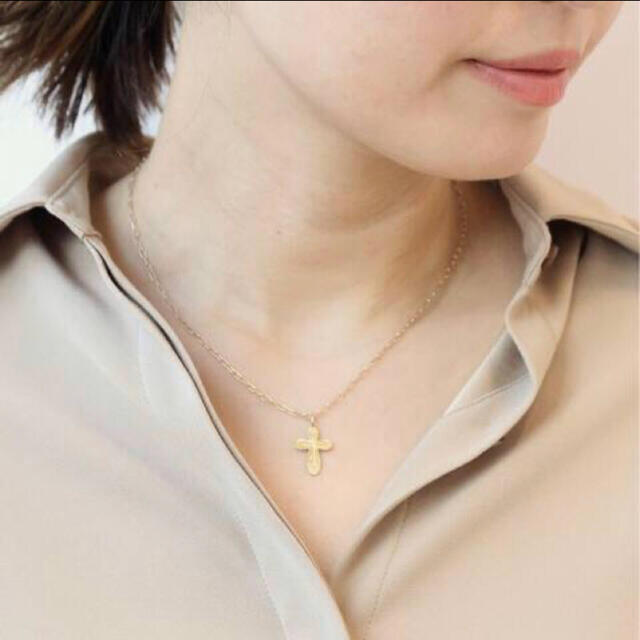 DEUXIEME CLASSE(ドゥーズィエムクラス)のDeuxieme Classe GIGI 18K CROSS CHARM レディースのアクセサリー(チャーム)の商品写真