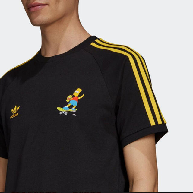 adidas(アディダス)の【新品】アディダス公式 ザ・シンプソンズ 3ストライプ Tシャツ 半袖 メンズのトップス(Tシャツ/カットソー(半袖/袖なし))の商品写真