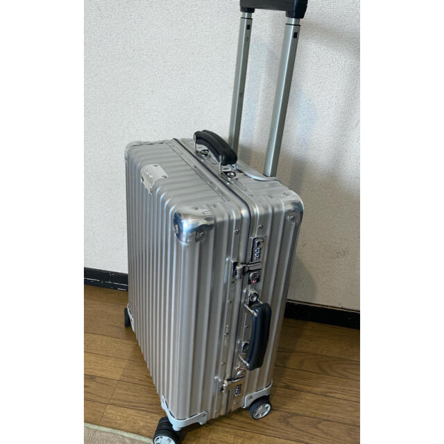 RIMOWA(リモワ)の【アライブ様専用】RIMOWA CLASSIC CABIN 36L  メンズのバッグ(トラベルバッグ/スーツケース)の商品写真