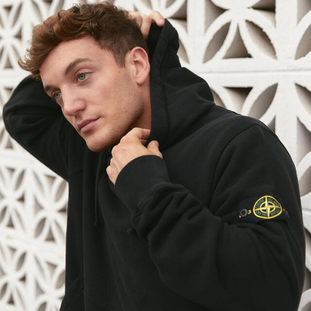 STONE ISLAND   stone island ストーンアイランド パーカーの通販 by