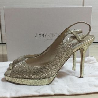 ジミーチュウ(JIMMY CHOO)のジミーチュウ ゴールドサンダル 36 オープントゥ(サンダル)