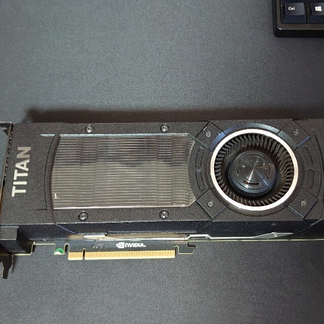 【週末特価】EVGA GTX Titan X 12GB スマホ/家電/カメラのPC/タブレット(PCパーツ)の商品写真