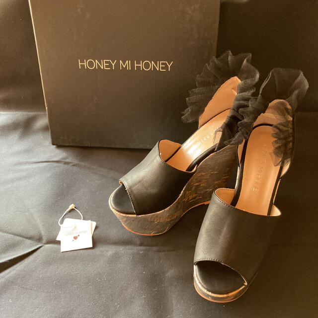 Honey mi Honey(ハニーミーハニー)のhoney mi honey♡  フリルウェッジサンダル レディースの靴/シューズ(サンダル)の商品写真