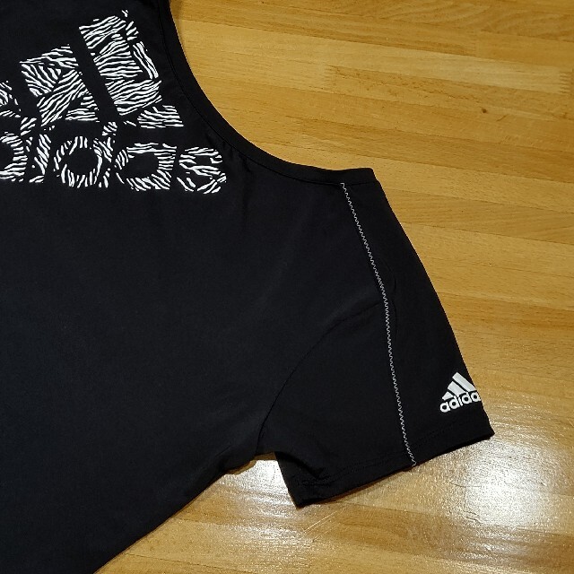 adidas(アディダス)のアディダススポーツシャツL レディースのトップス(Tシャツ(半袖/袖なし))の商品写真