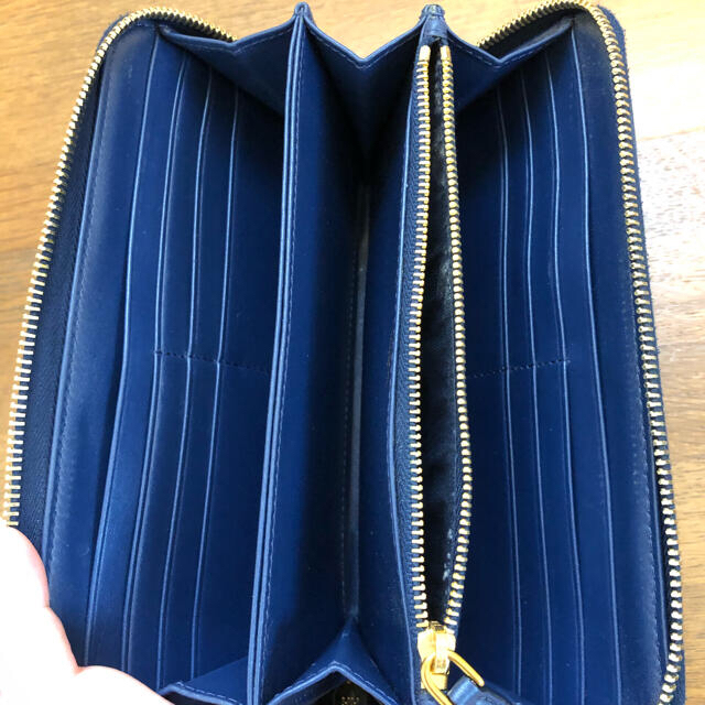 プラダ 長財布 Vitello Move ラウンドファスナー PRADA