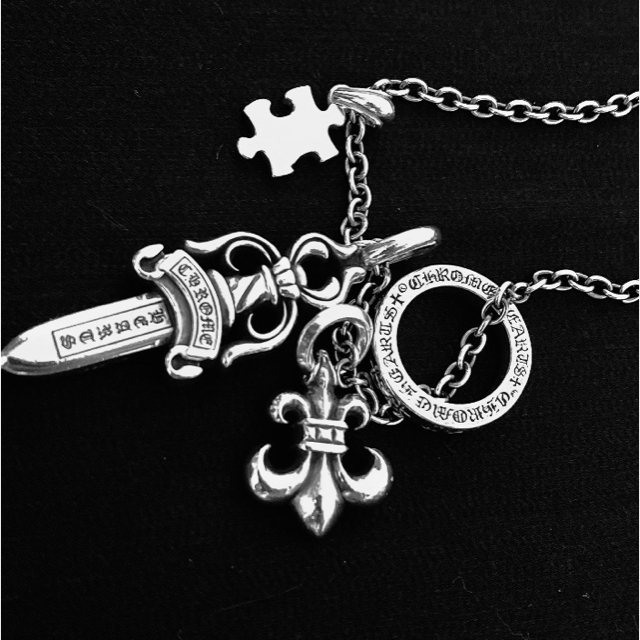 Chrome Hearts(クロムハーツ)のchrome hearts ⚜BSフレアチャーム⚜ メンズのアクセサリー(ネックレス)の商品写真