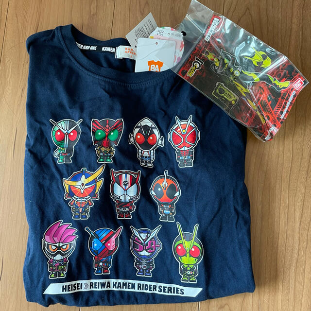 BANDAI(バンダイ)の専用出品★新品★仮面ライダー★Tシャツ メンズのトップス(Tシャツ/カットソー(半袖/袖なし))の商品写真