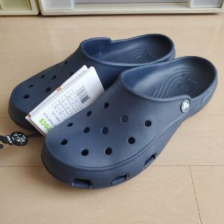 クロックス(crocs)の新品 クロックス w8 24cm 値下げ(サンダル)