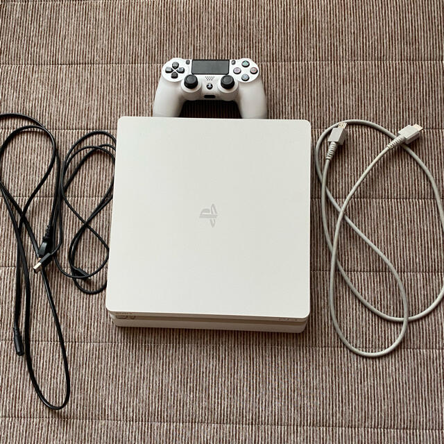 家庭用ゲーム機本体 PS4 本体 グレイシャー・ホワイト 500GB (CUH 家庭用ゲーム機本体 PS4 本体 グレイシャー・ホワイト 500GB (CUH