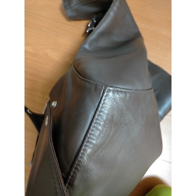 Lewis Leathers(ルイスレザー)の【希少】ルイスレザー カウハイド  タイトフィットブラウン  size 36 メンズのジャケット/アウター(ライダースジャケット)の商品写真