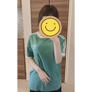 アディダス(adidas)のadidas Tシャツ グリーン 緑 クラシックス 3ライン メンズ レディース(Tシャツ(半袖/袖なし))