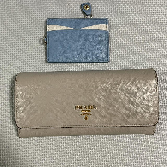 PRADA(プラダ)のプラダ　長財布　グレージュ レディースのファッション小物(財布)の商品写真