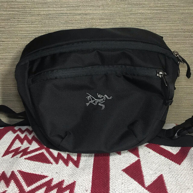 ARC'TERYX(アークテリクス)のARC'TERYX アークテリクス MAKA2 メンズのバッグ(ショルダーバッグ)の商品写真