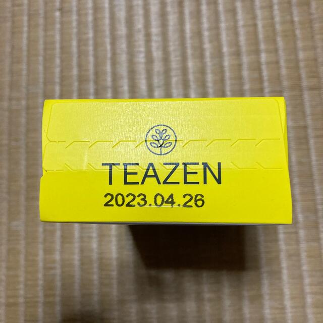 TEAZEN コンブチャ　レモン 食品/飲料/酒の飲料(茶)の商品写真